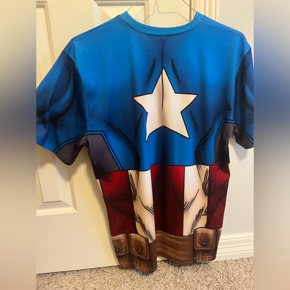 Men’s size M Marvel Captain America shirt - Picture 2 of 5